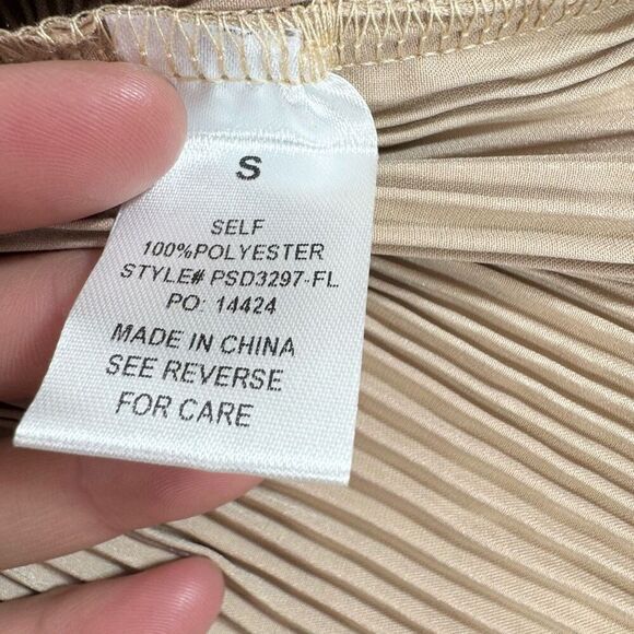 Baltic Born Maxi Dress Womens Small Tan Venus Pleated Long Sleeve Old Money New* - Picture 5 of 11